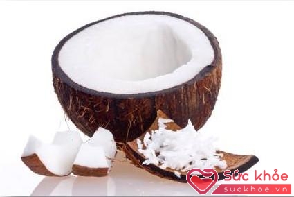 Cùi dừa già chứa nhiều kẽm là món ăn tốt bổ sung sự thiếu hụt kẽm của người bệnh lao