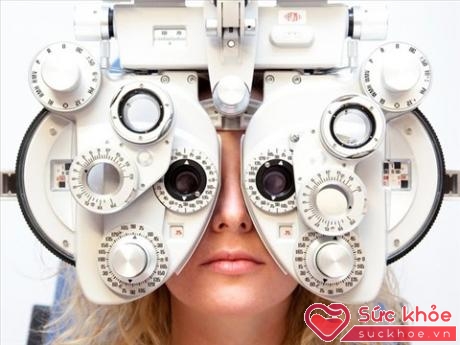 Là bộ phận nhạy cảm và dễ tổn thương, đôi mắt cần được bảo vệ và nhận sự chăm sóc đặc biệt.