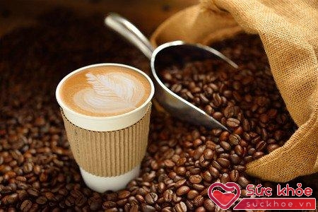  Uống 3 cốc cà phê mỗi ngày giảm nguy cơ tắc nghẽn động mạch