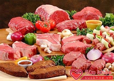 ​Người huyết áp thấp cần bổ sung thịt nạc, thịt bò, rau quả có màu đỏ