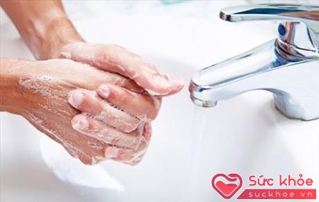 Rửa tay đúng chuẩn để tự bảo vệ mình (ảnh: Internet)