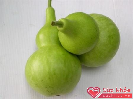 Dân gian dùng quả bầu để chữa táo bón