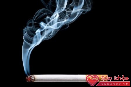 Khói thuốc lá là một trong những tác nhân chính gây ung thư phổi