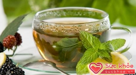 Sử dụng trà bạc hà có thể xoa dịu triệu chứng đau dạ dày cấp