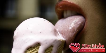 Ung thư vòm họng có thể lây qua quan hệ tình dục bằng miệng
