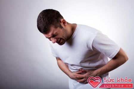 Bệnh nhân thường có biểu hiện đau bụng