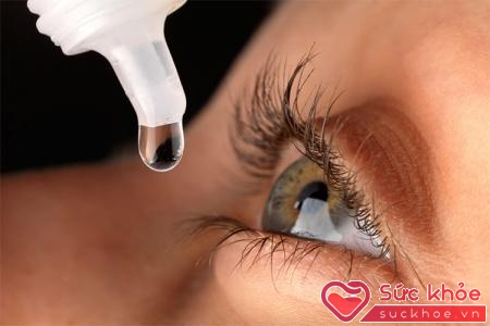 Thuốc điều trị đau mắt hột hiện nay là thuốc mỡ hoặc thuốc nước để tra mắt
