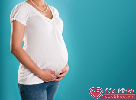 U nang buồng trứng và thai nghén ảnh hưởng không nhỏ tới sức khỏe chị em