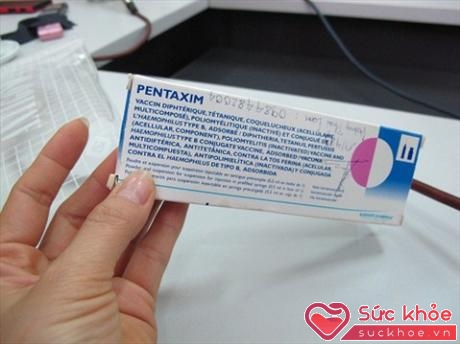 Vắc-xin Pentaxim đang được các phụ huynh 'săn lùng'