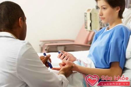 Tìm kiếm sự chăm sóc là cách điều trị hạ đường huyết cần thiết