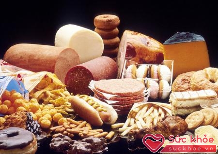 Cách chữa cholesterol cao bằng cách giảm ăn thực phẩm chứa chất béo có hại
