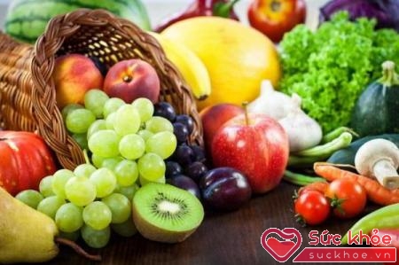 Trái cây và rau xanh là thức ăn chữa u xơ tử cung rất hiệu quả
