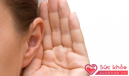 Người cao tuổi (NCT) bị mất thính lực, nhiều khả năng có các vấn đề về suy nghĩ và trí nhớ hơn so với NCT có thính giác bình thường.