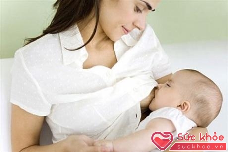 Bộ ngực chịu nhiều ảnh hưởng nhất là sau quá trình người phụ nữ thực hiện thiên chức làm mẹ 