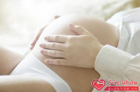 Bị rạch, rách tầng sinh môn khi đẻ thường là hiện tượng phổ biến, xảy ra ở 90% phụ nữ khi đẻ thường