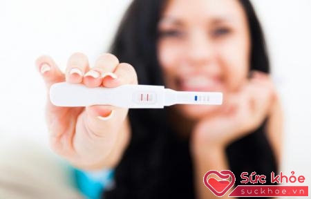 Sau khi trễ kinh và thử que lên hai vạch, mẹ bầu nên đi khám thai để kiểm tra thai nhi được bao nhiêu tuần tuổi.