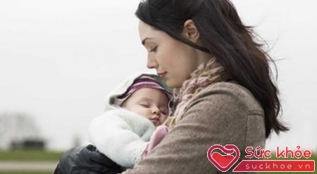 Xu hướng "mẹ đơn thân" là nguyên nhân làm giảm mức sinh