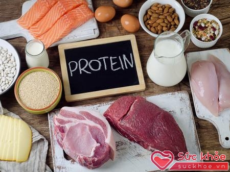 Ăn quá nhiều thực phẩm chứa protein gây mất ngủ