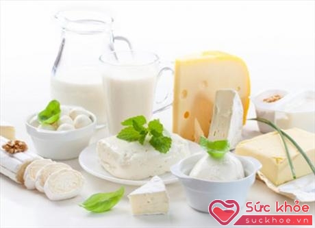 Sữa có thể gây ra các chất nhầy trong phổi và xoang khiến tình trạng ốm, cảm cúm, sốt trầm trọng hơn