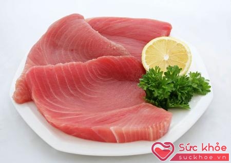 Ngộ độc cá ngừ chủ yếu là do dị ứng 