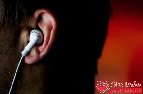 Hạn chế việc sử dụng tai nghe nếu không muốn thính giác bị suy giảm