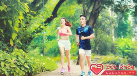 Rèn luyện thể lực vào buổi sáng như đi bộ luôn tốt cho hệ thần kinh và tim mạch