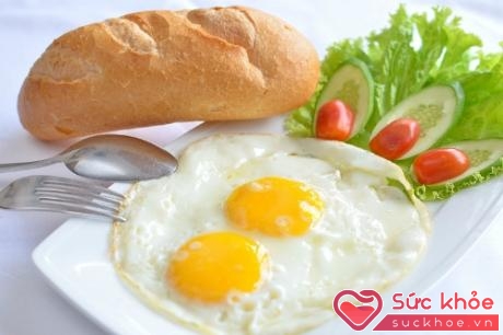 Hai quả trứng ốp lết mỗi sáng sẽ giúp bạn giảm cân hiệu quả