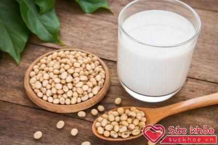 Sữa đậu nành cung cấp một lượng chất béo thực vật hữu ích