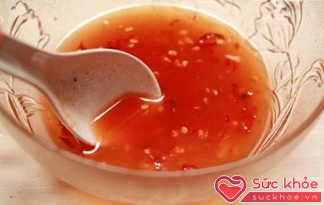 Cách làm nước sốt để xào sườn chua ngọt