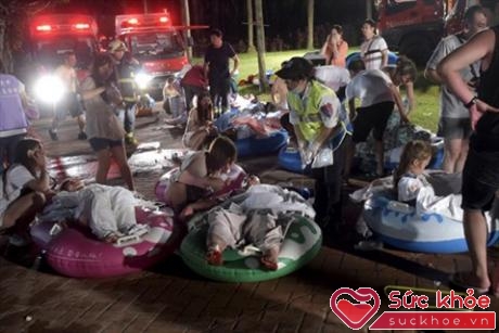 Vụ nổ bất ngờ ở một công viên nước tại Đài Loan khiến hơn 500 người bị thương