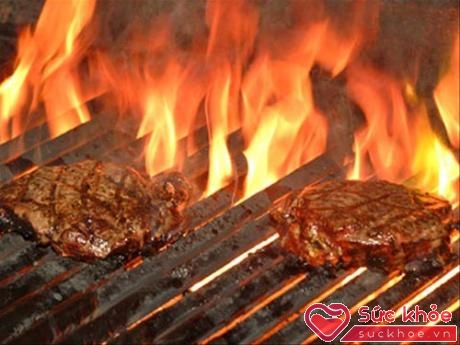 Để tránh sai lầm khi nướng thịt này, tốt nhất bạn nên để thịt trước khi nướng ở nhiệt độ phòng, lúc đó việc nướng thịt sẽ vô cùng đơn giản.
