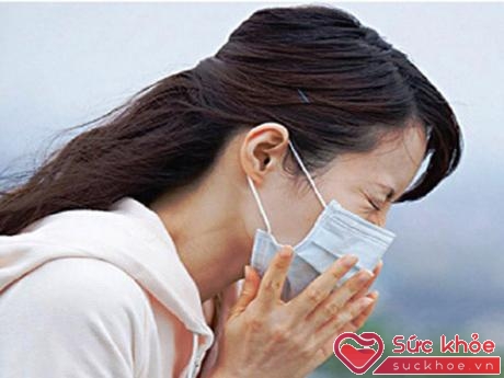 Trời lạnh làm đường hô hấp bị thu hẹp hơn và khiến bạn khó thở