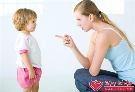 Cần áp dụng một số hình phạt với bé khi cần thiết