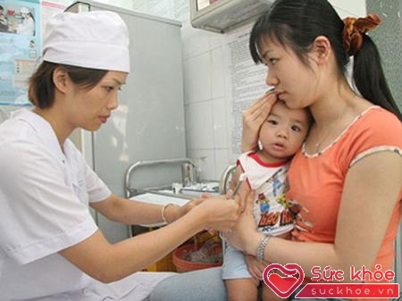 Tiêm phòng cho trẻ đúng lịch để đảm bảo hiệu quả phòng bệnh của vaccine