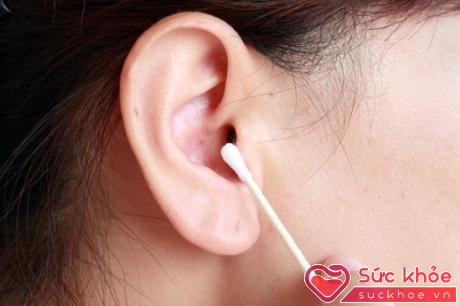 Thói quen vệ sinh tai và lấy ráy tai cần thực hiện đúng cách