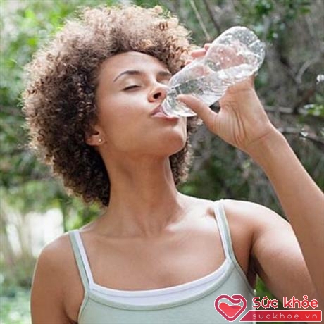 Uống nước rất có ích cho cơ thể