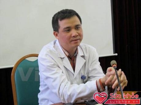 Bác sỹ Nguyễn Trung Nguyên, phụ trách Trung tâm chống độc