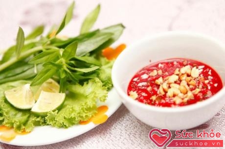 Tiết canh là món ăn vô cùng phố biến trong ẩm thực của người Việt Nam
