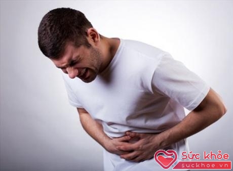 Đau lồng ngực là triệu chứng phổ biến khi thận của bạn gặp vấn đề