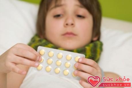 Khi trẻ bị sốt, ốm, bạn cần phải biết liều lượng thuốc đúng dành cho trẻ em