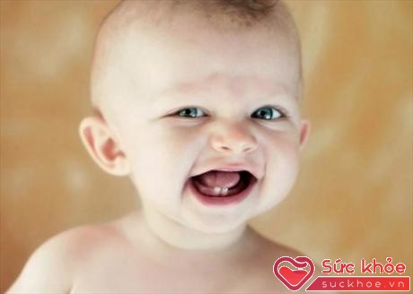 Hầu hết trẻ em bắt đầu mọc chiếc răng đầu tiên từ lúc được 4-7 tháng tuổi