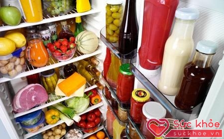 Tủ lạnh của chúng ta rất nhanh bị giảm tuổi thọ và phát ra tiếng ồn do nhồi nhét quá nhiều thực phẩm