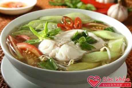 Canh chua cá basa mang đậm phong cách Nam Bộ sẽ giúp cho bữa cơm gia đình trở nên ngon miệng