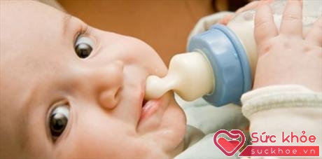 Những nguyên tắc khi sử dụng sữa cho bé có thể làm hệ tiêu hóa của bé