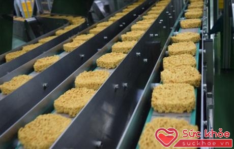 Một số thương hiệu mì ăn liền nổi tiếng tại Việt Nam hầu như có hàm lượng chất béo trans fat rất thấp, hoàn toàn không đáng kể