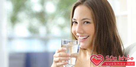 Buổi sáng không uống nước gây hại sức khỏe