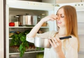Những mẹo khử mùi hôi tanh trong tủ lạnh đơn giản bạn nên biết
