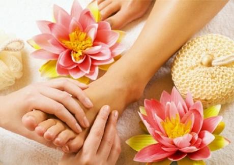 Bạn đã massage bàn chân đúng cách để phòng ngừa bệnh cơ xương khớp?