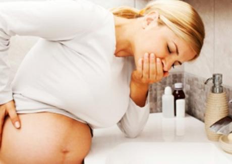 Những nguy hiểm của ngộ độc thức ăn khi mang thai mẹ nên biết