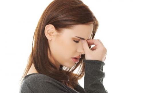 Điểm danh bốn dấu hiệu viêm xoang mũi dễ nhận biết bạn chớ nên xem thường